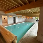 Les Arbres Sous Le Vent A 10 Min De Pairi Daiza Bed & Breakfast Jurbise